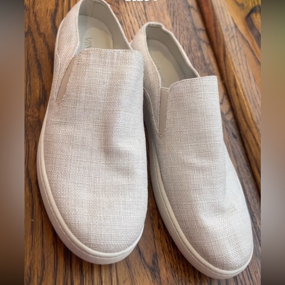 Linen material VINCE slides - Picture 4 of 4